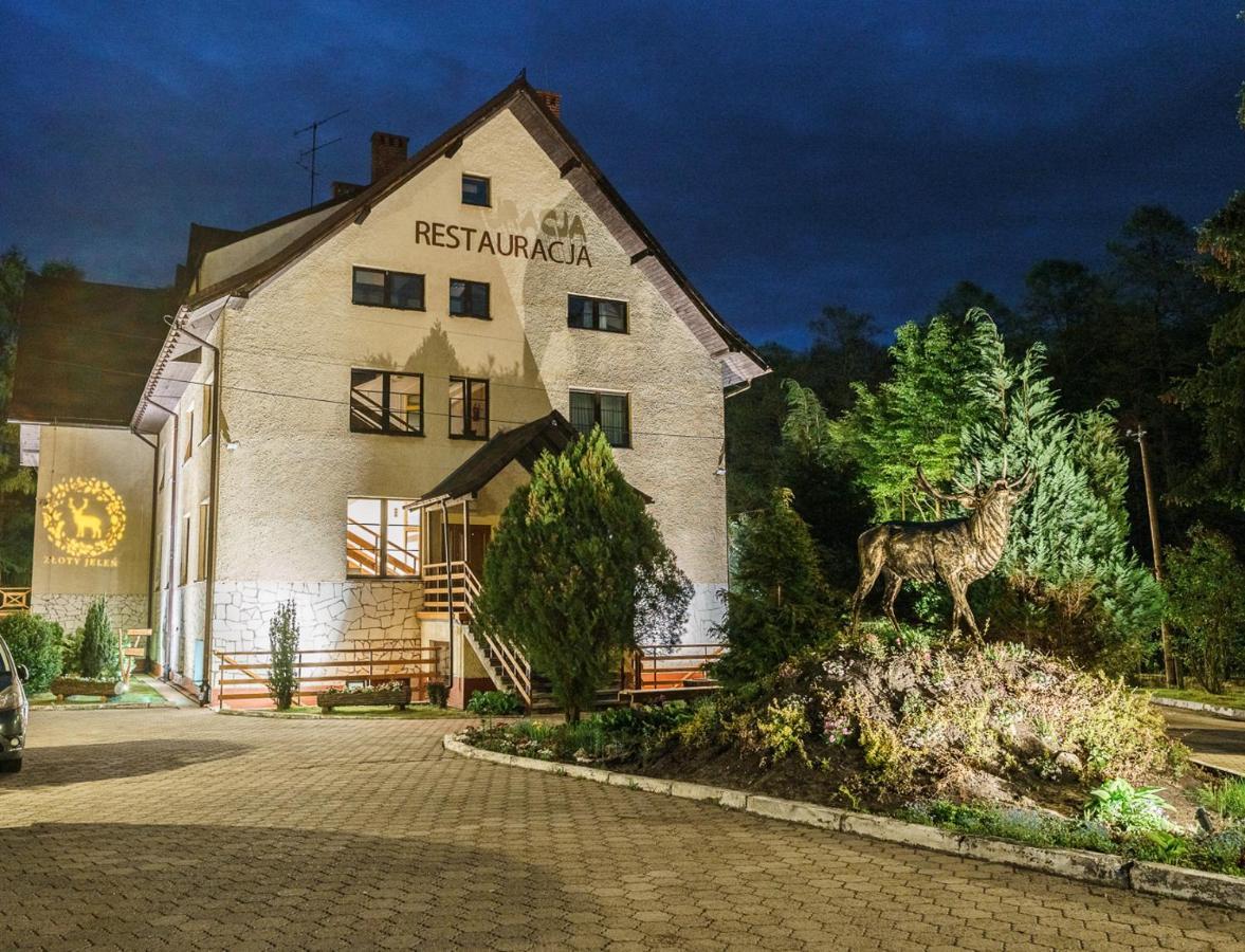 Zloty Jelen - Restauracja I Dom Goscinny Potok Zloty Kültér fotó