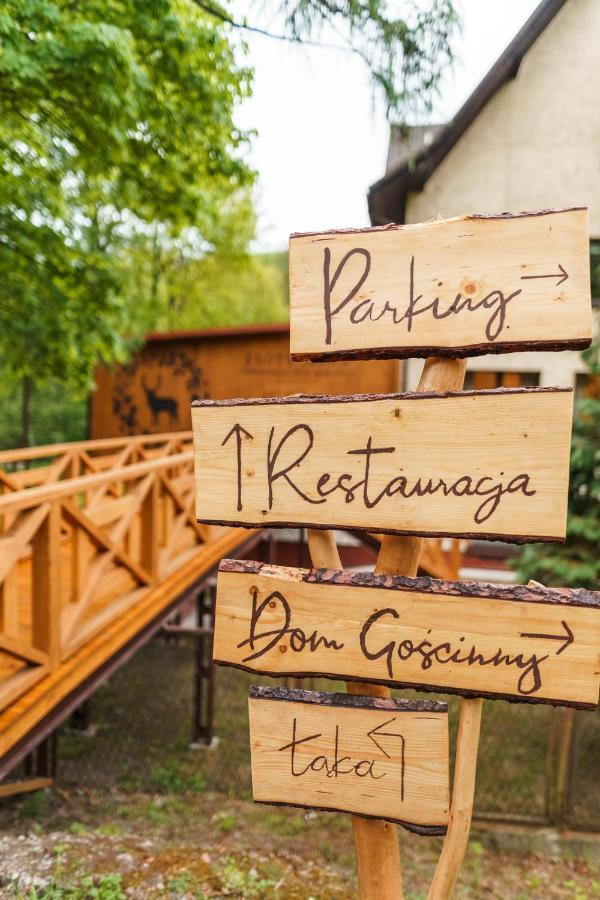 Zloty Jelen - Restauracja I Dom Goscinny Potok Zloty Kültér fotó